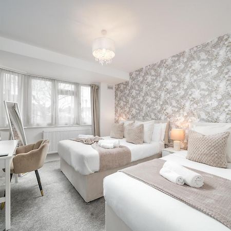 Апартаменты Lux 3Bed Near Wembley With Parking By Oceana Group - Sleeps 8 Харроу Экстерьер фото