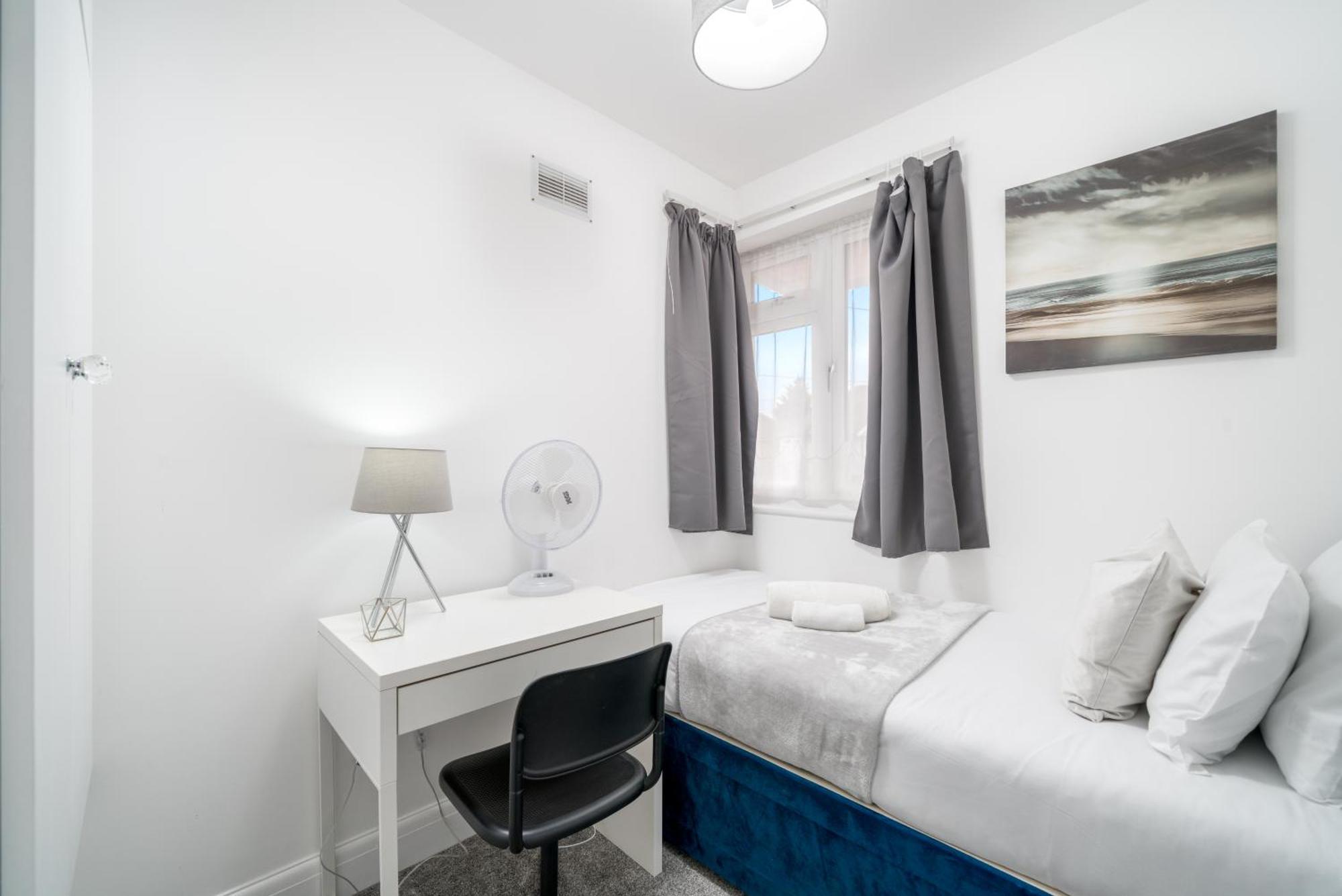 Апартаменты Lux 3Bed Near Wembley With Parking By Oceana Group - Sleeps 8 Харроу Экстерьер фото